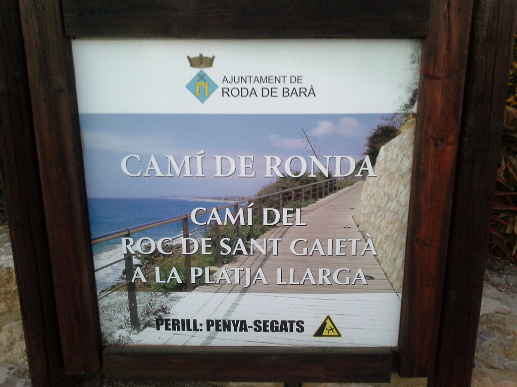 Download Dormitori principal platja For Free