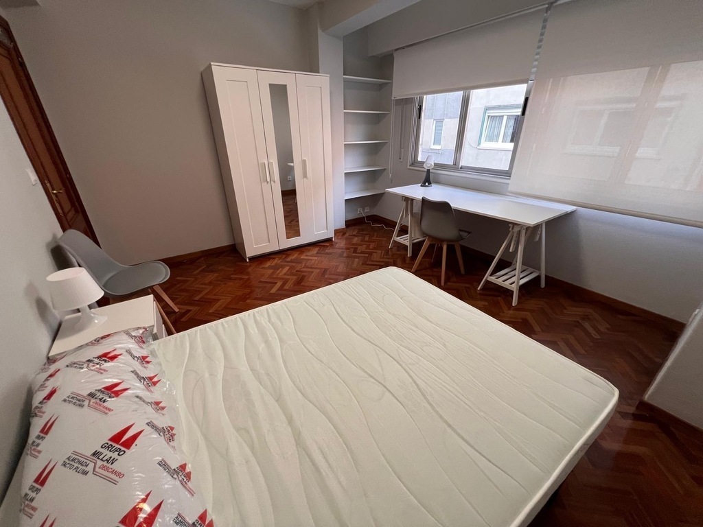 habitacion piso A Coruña