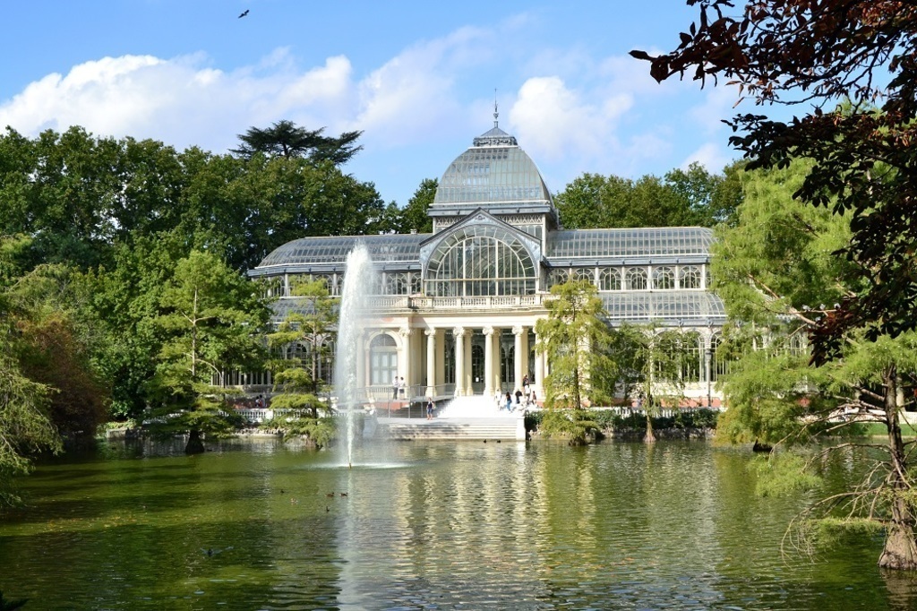 MADRID - Glass Palace in Retiro Park