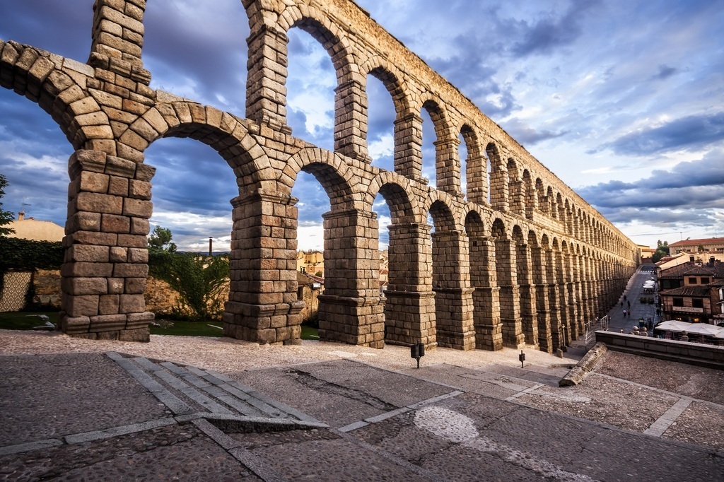 SEGOVIA - Roman aqueduct