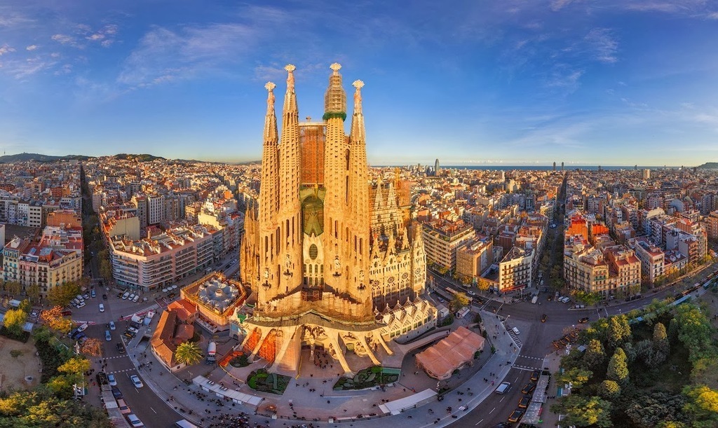 Sagrada Familia of Gaudí 