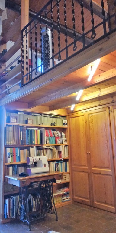 The dressing room with the mezzanine above.