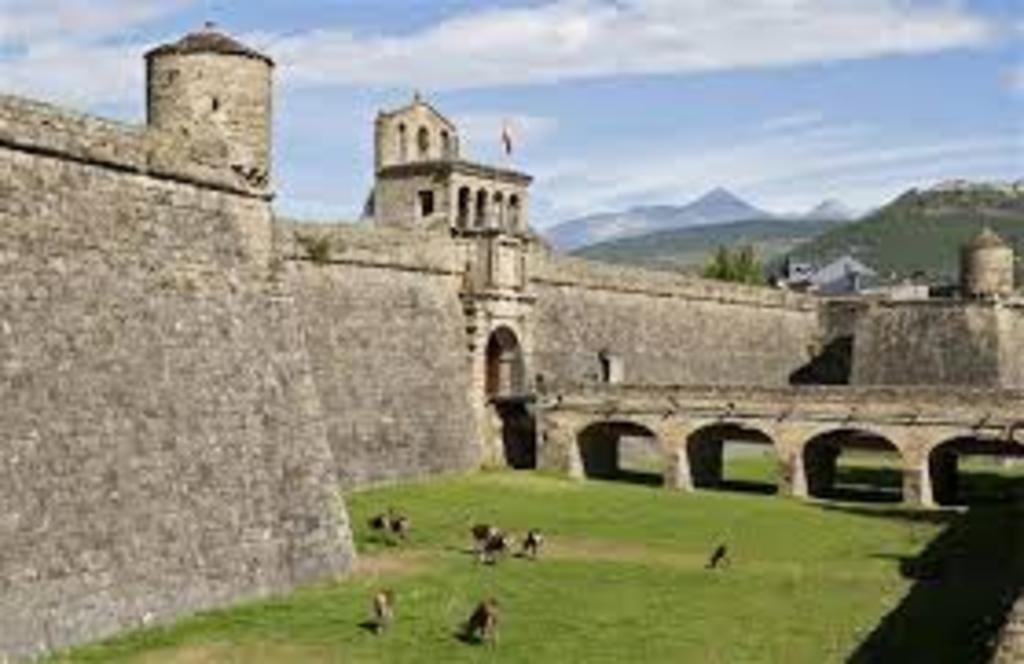 Lugares de interés histórico y turístico en Jaca y en los alrededores