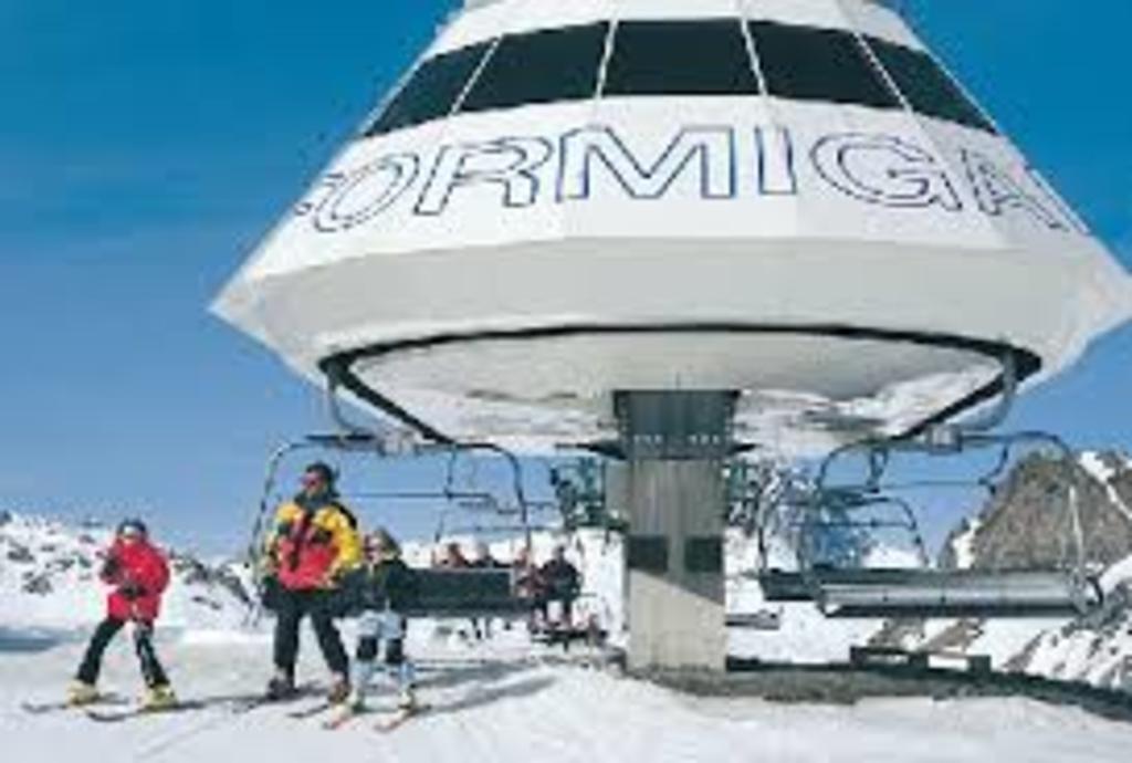 Pistas de esquí a media hora en coche