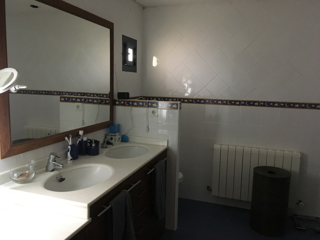 Baño planta arriba 3