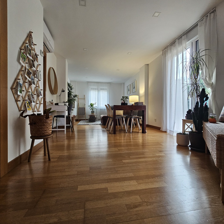 Sala de estar y comedor