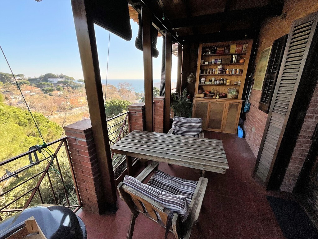 Terrace of living room