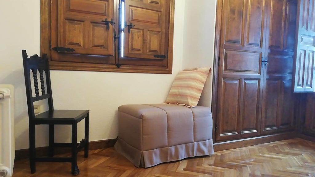 Foldable bed at room 2 (3+1 beds)