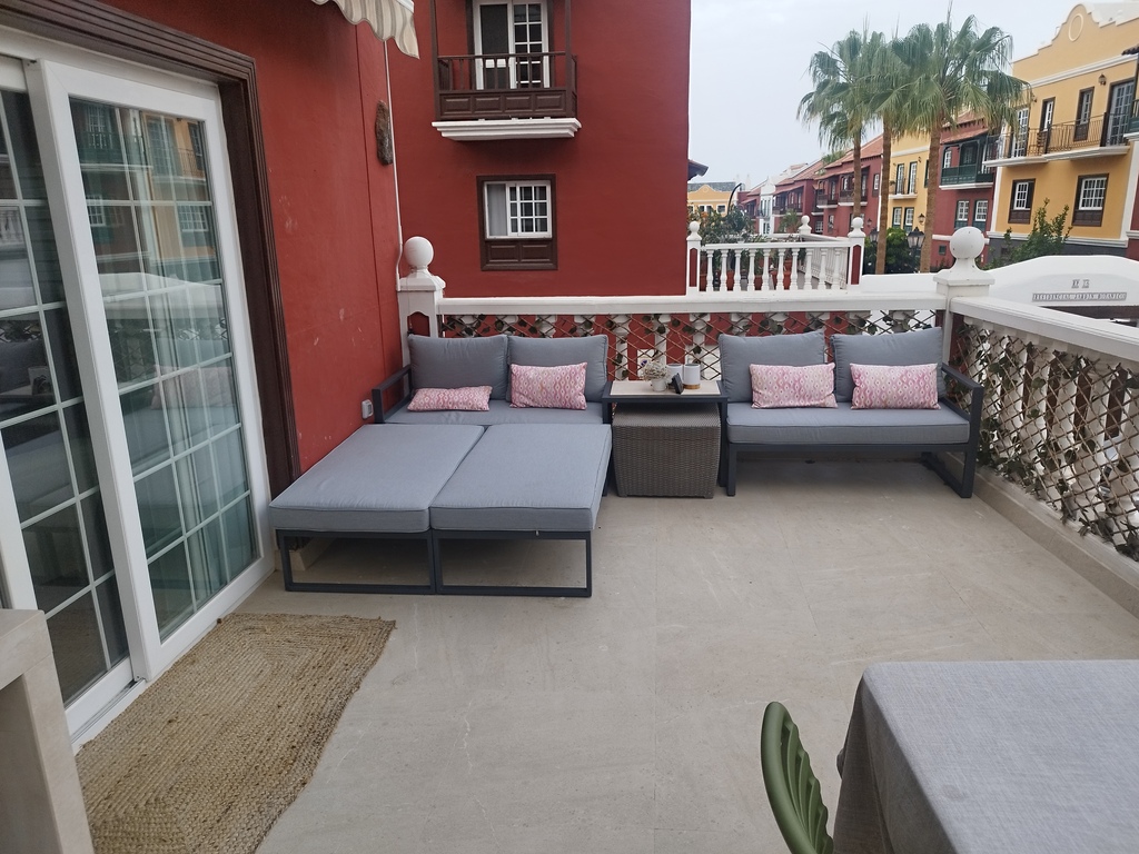 Front terrace