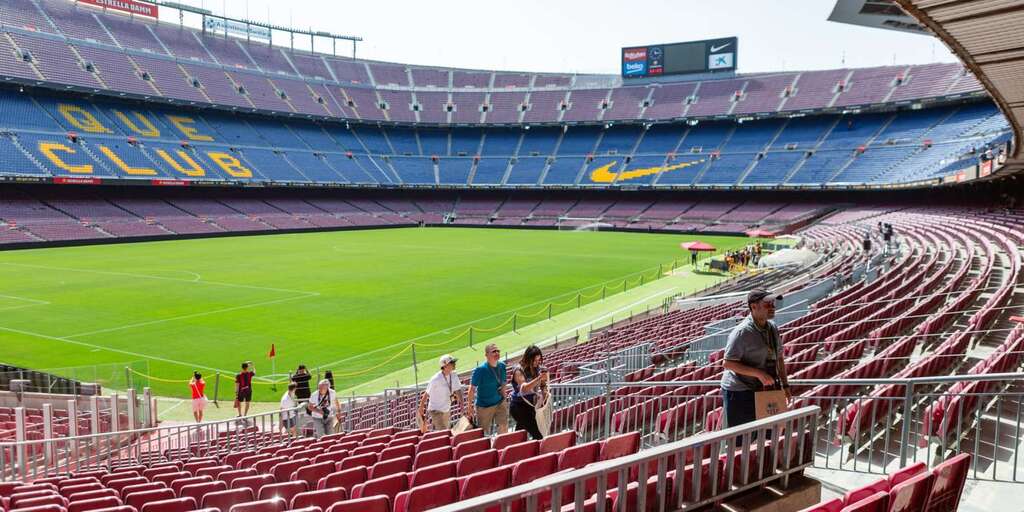 Camp Nou - FC Barcelona stadium (10 min on foot)