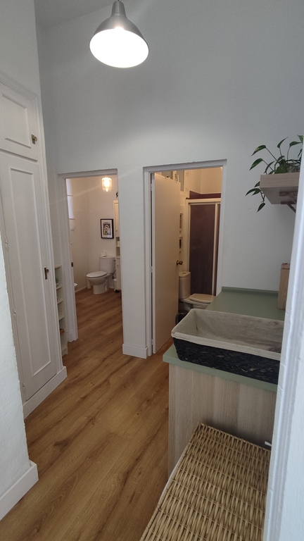 Entrada a los baños