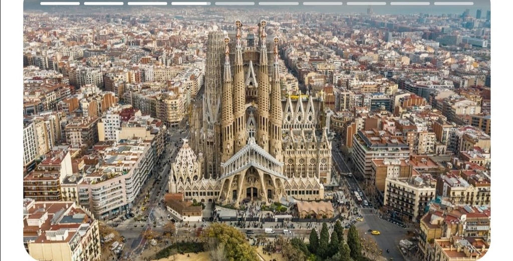 Sagrada Família   15' from home
