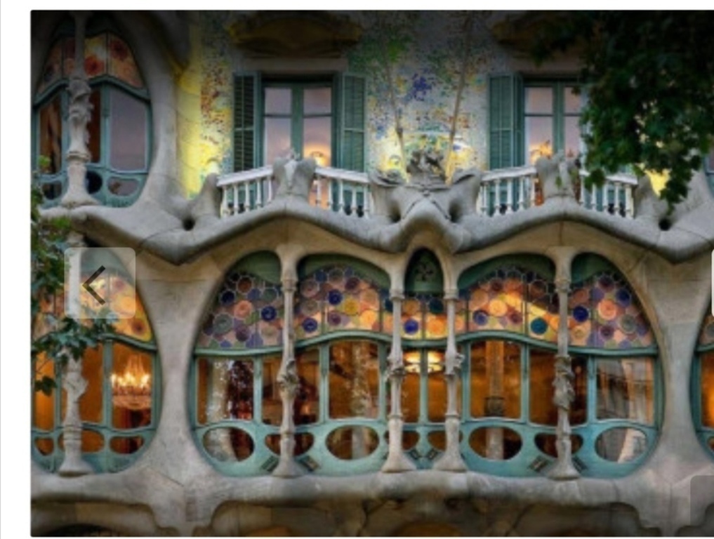 Casa Batlló. 10' from home