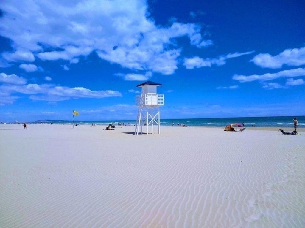 Nuestra magnífica playa. A 3 minutos de casa.