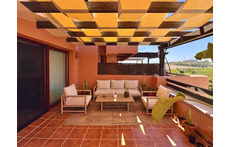 Nuestra terraza con vistas al Golf