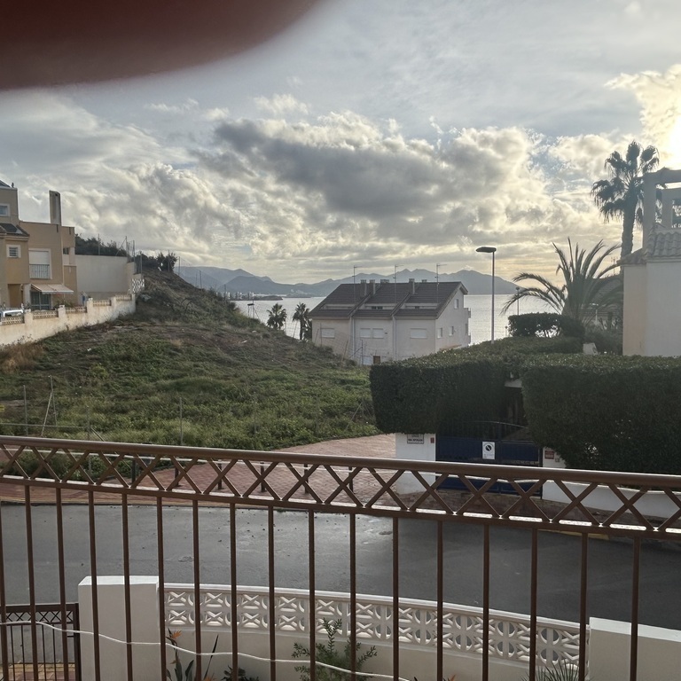 Terrasse et vue 1er étage c 