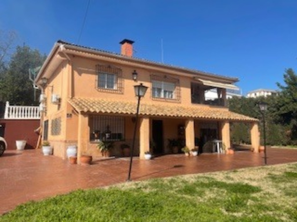 vista frontal casa
