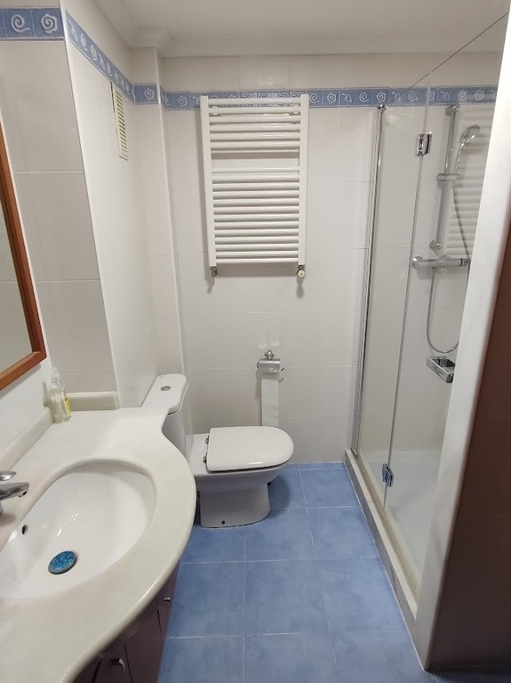 Baño 2 con ducha plato