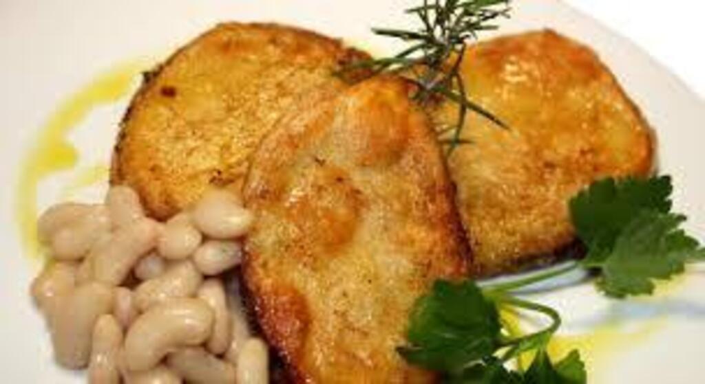 Gastronomia Olotina, "Patates d'Olot" amb Fesòls de Santa Pau. 