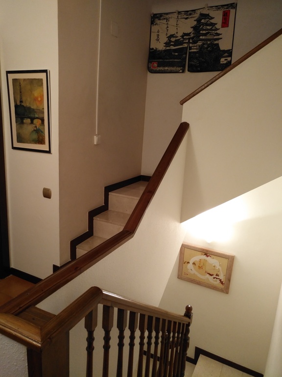 Escalera al estudio