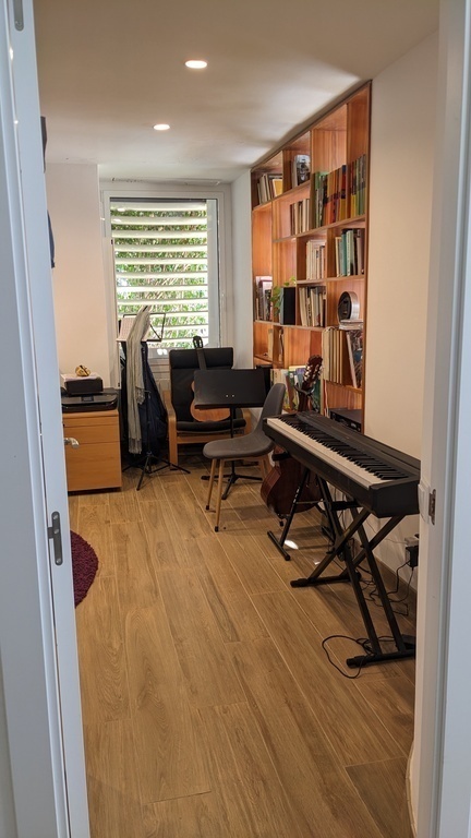 Anna's music Room 
