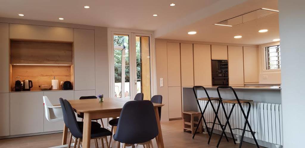 Dining room & Kitchen