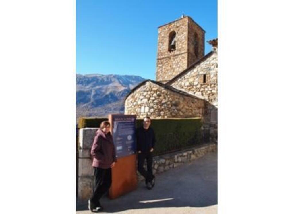 Plaza e Iglesia de Eresué