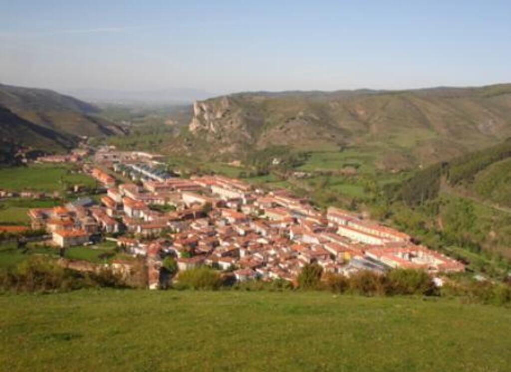 VISTA PANORAMICA DE EZCARAY