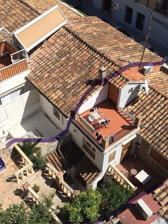 The terraces in Dénia from above 