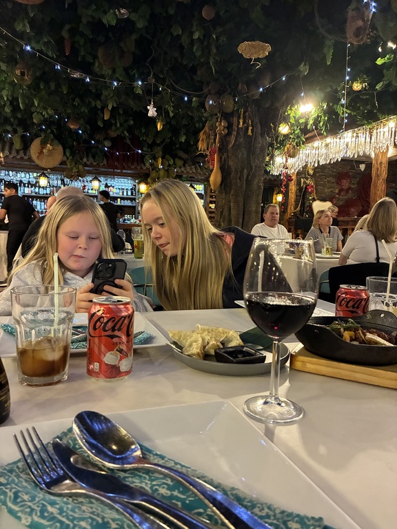 Nice restaurang 10 min walk, "The banana tree". 