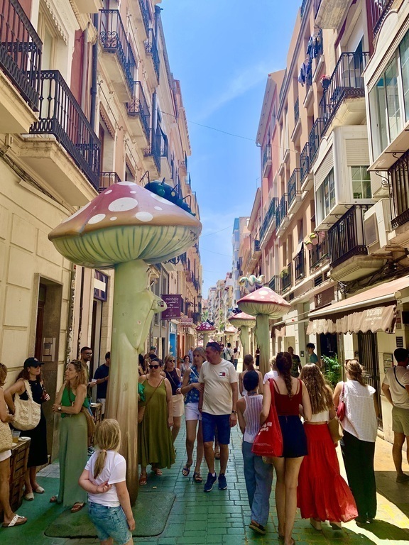 Alicante, nice to visit, 30 min by car