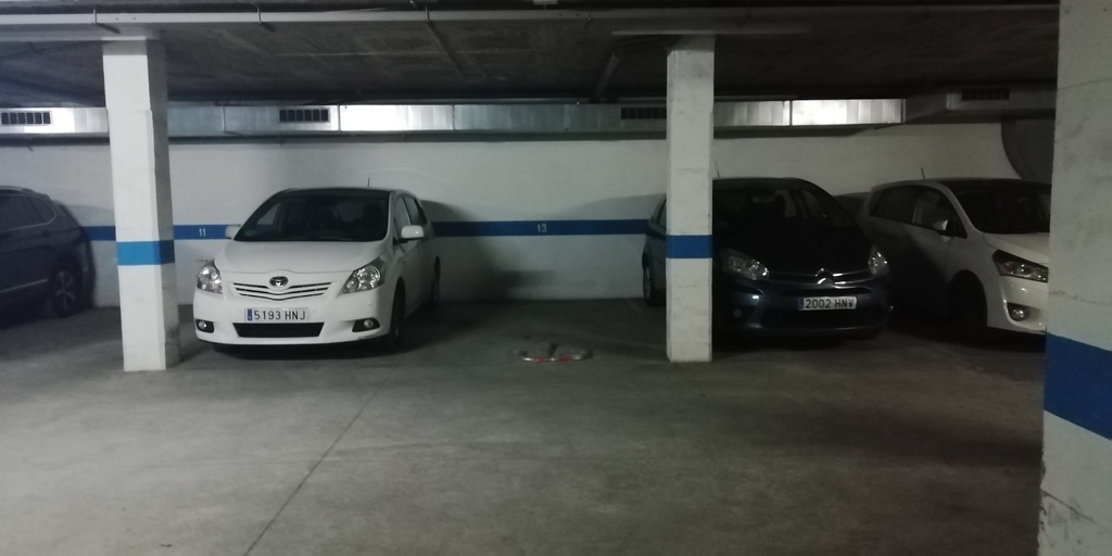 Parking slot