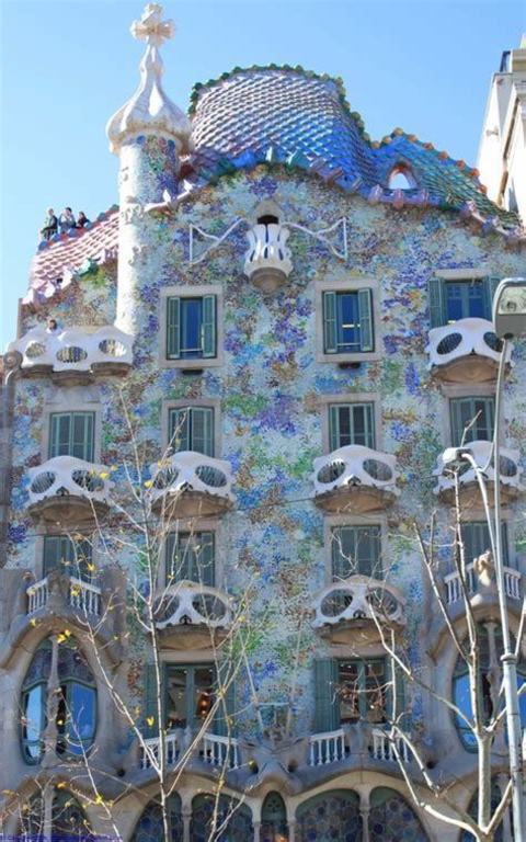 Gaudí's Casa Batlló (easily reachable by metro)