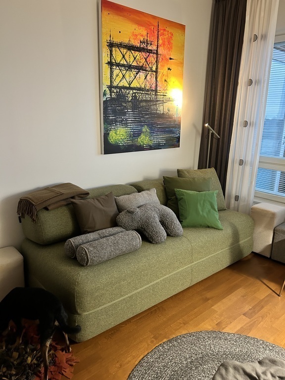 Library/second bedroom