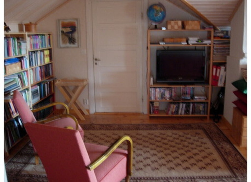 Upstairs living room