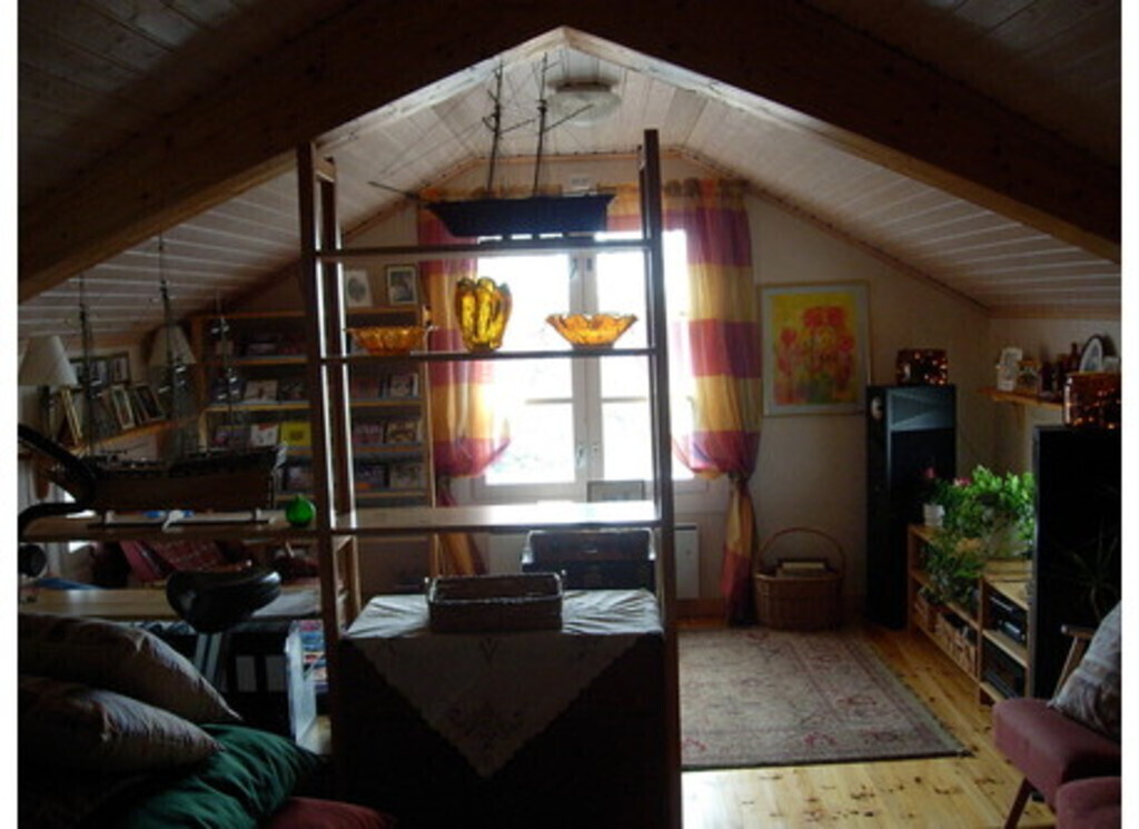Upstairs living room