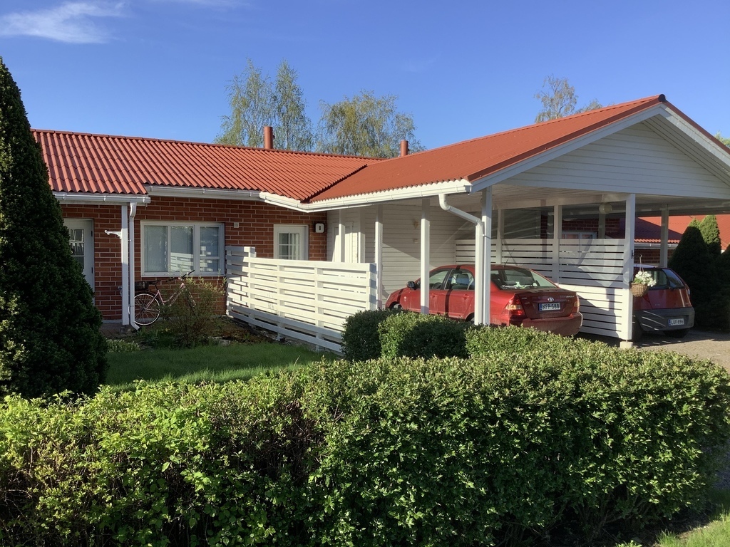 My appartment from street side