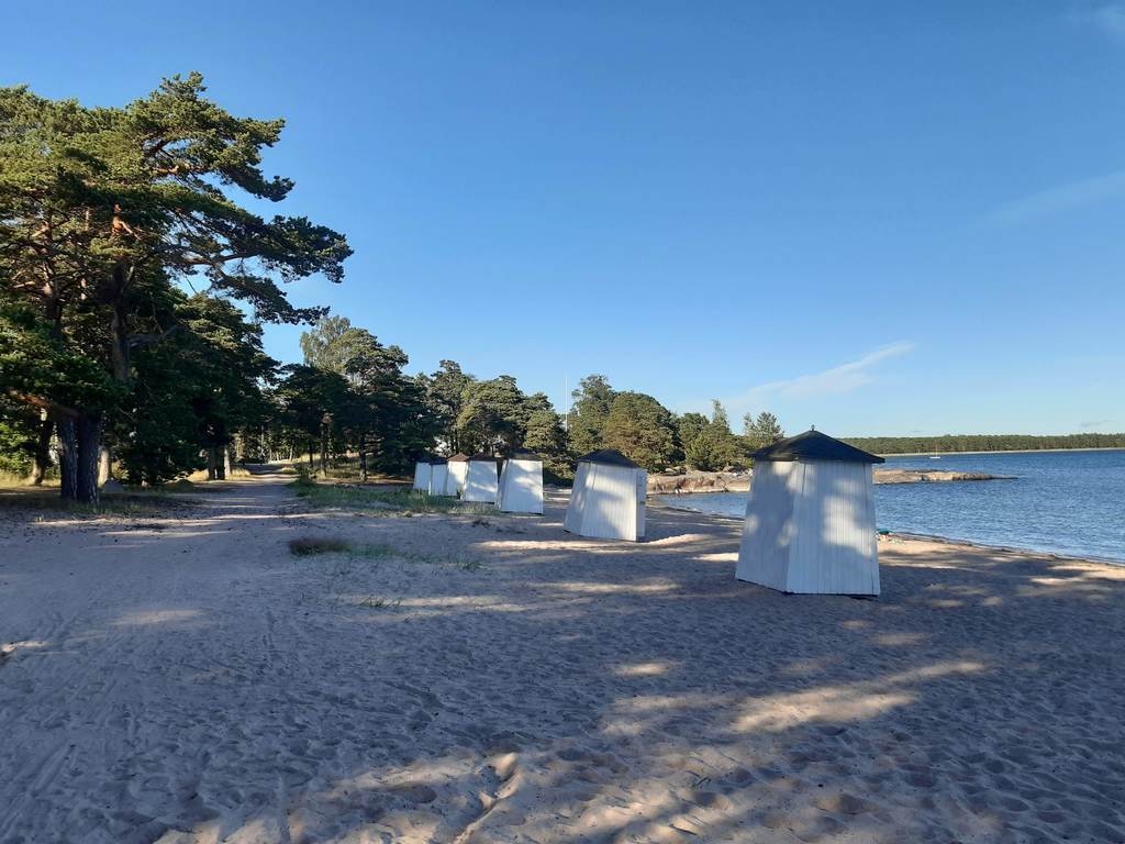 Hanko beach (2 hours drive)