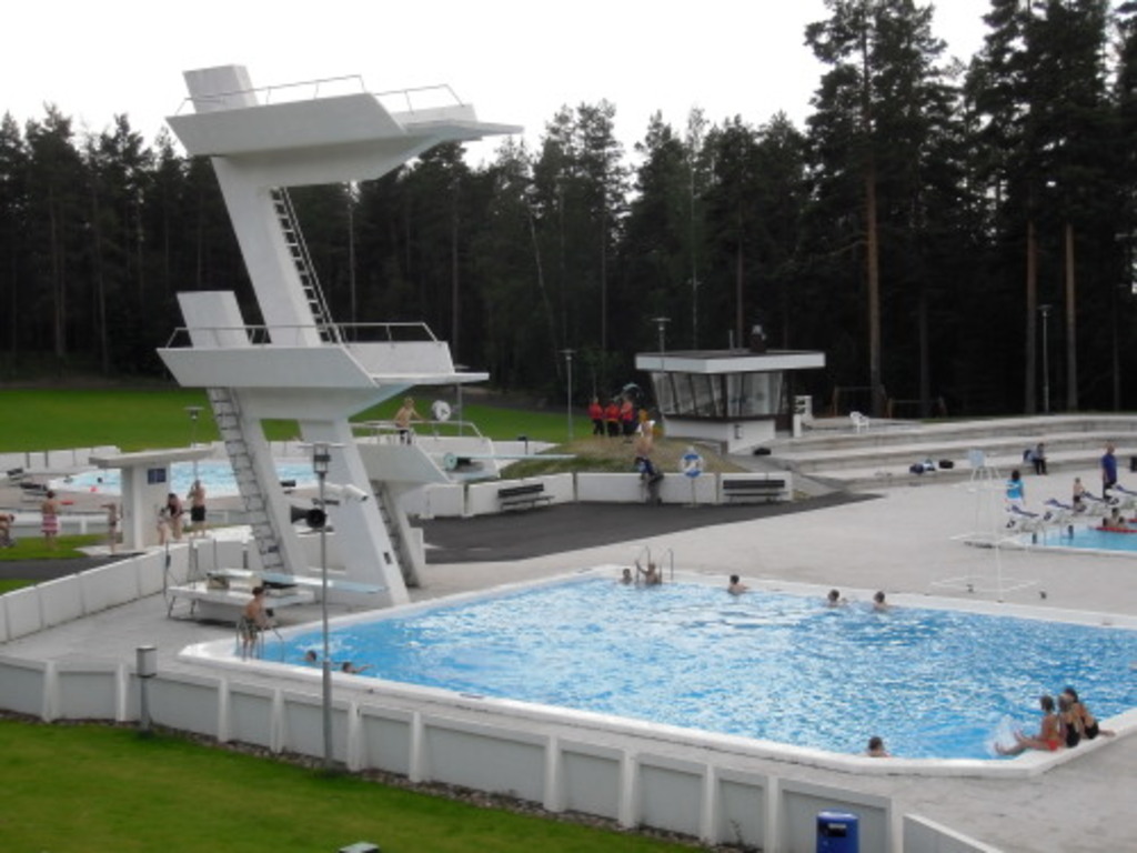 Sveitsi spa outdoor pools 