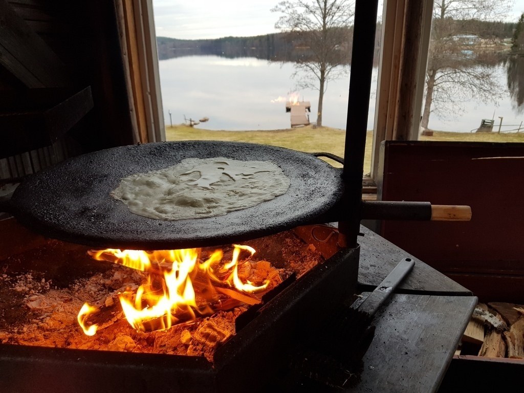 cooking in the summerkitchen