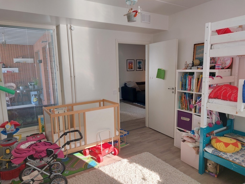 Children´s room, beds for 4 small children. Couch can be used as a bed for bigger children.