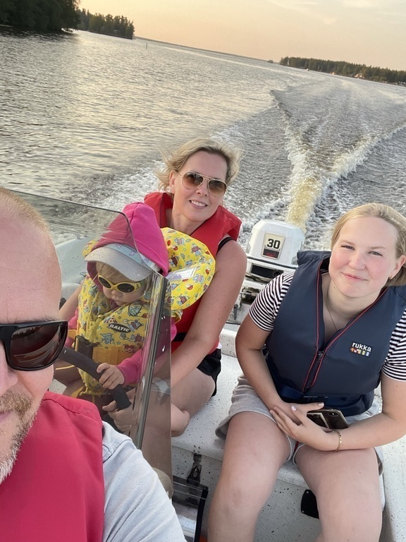 Boattrip to the summer cottage