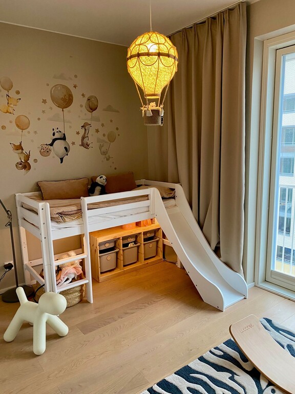 Kidsroom 1