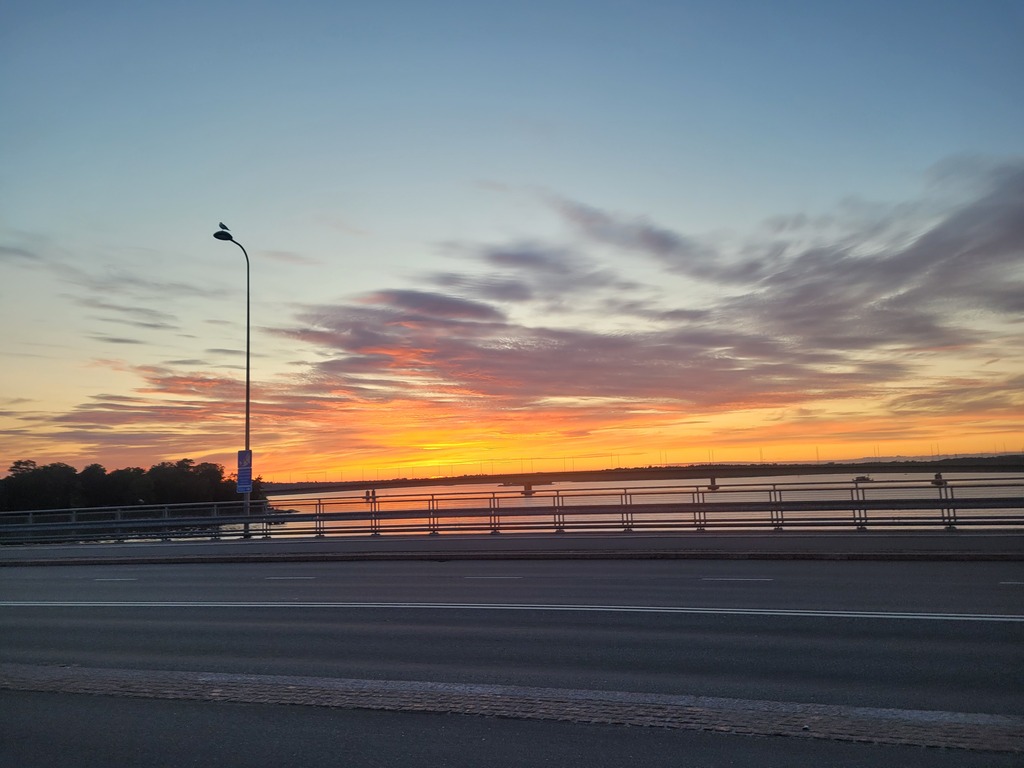 The bridge that connects this area to downtown Helsinki. A good, wide cycling and walking pavement on it.
