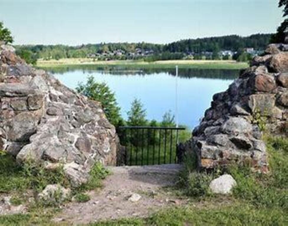 Kuusisto castleruins