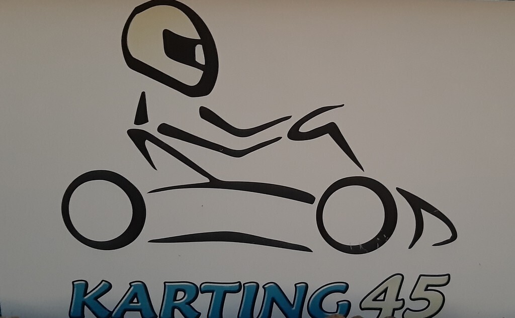 Loisir : Karting de Saint benoît sur Loire / Leisure: Go-karting in Saint-Benoît-sur-Loire 