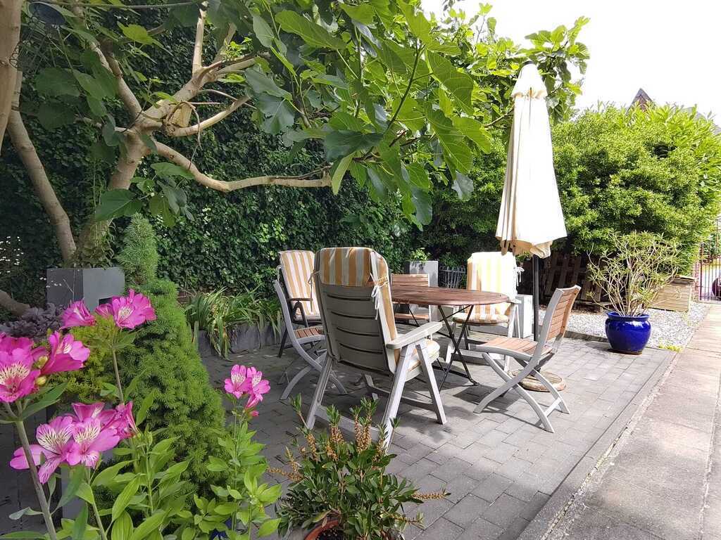 terrasse avec coin ombragé à manger