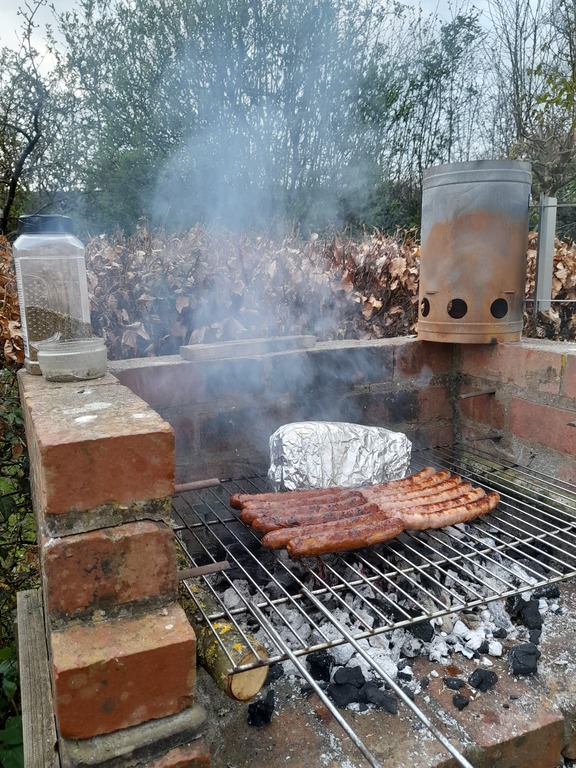 vaste BBQ in de tuin