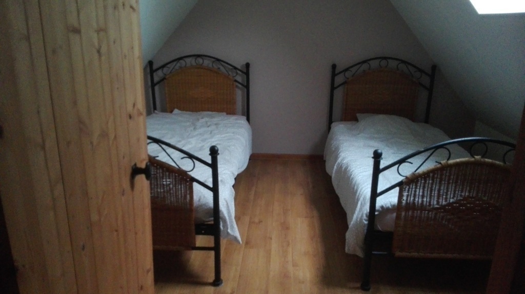 slaapkamer 2 (2 enkele bedden)