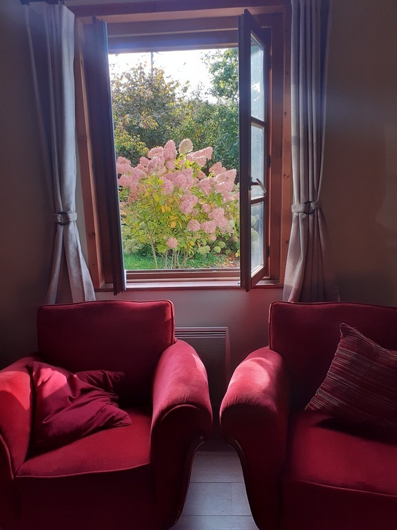 zithoek (met muziek en boeken)